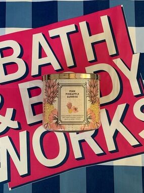 NWT Bath & Body Works Pink Pineapple Sunrise 3-Wick Candle